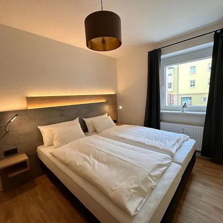 Gaststaette Brauhaus Gmbh *